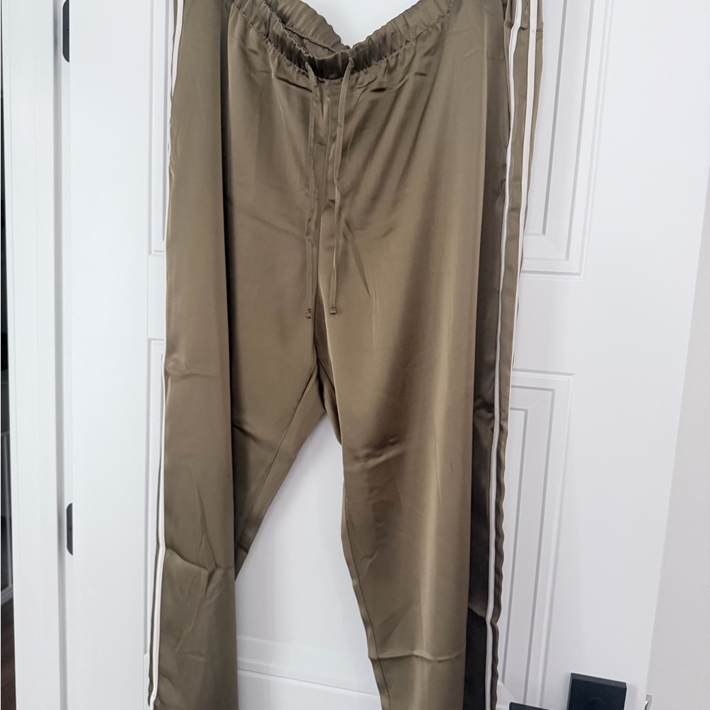 GAP Olive Green Joggers with White Side Stripes